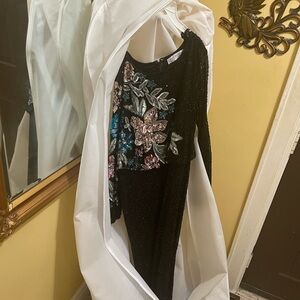 Mac Duggal Black Floral Maxi Dress new